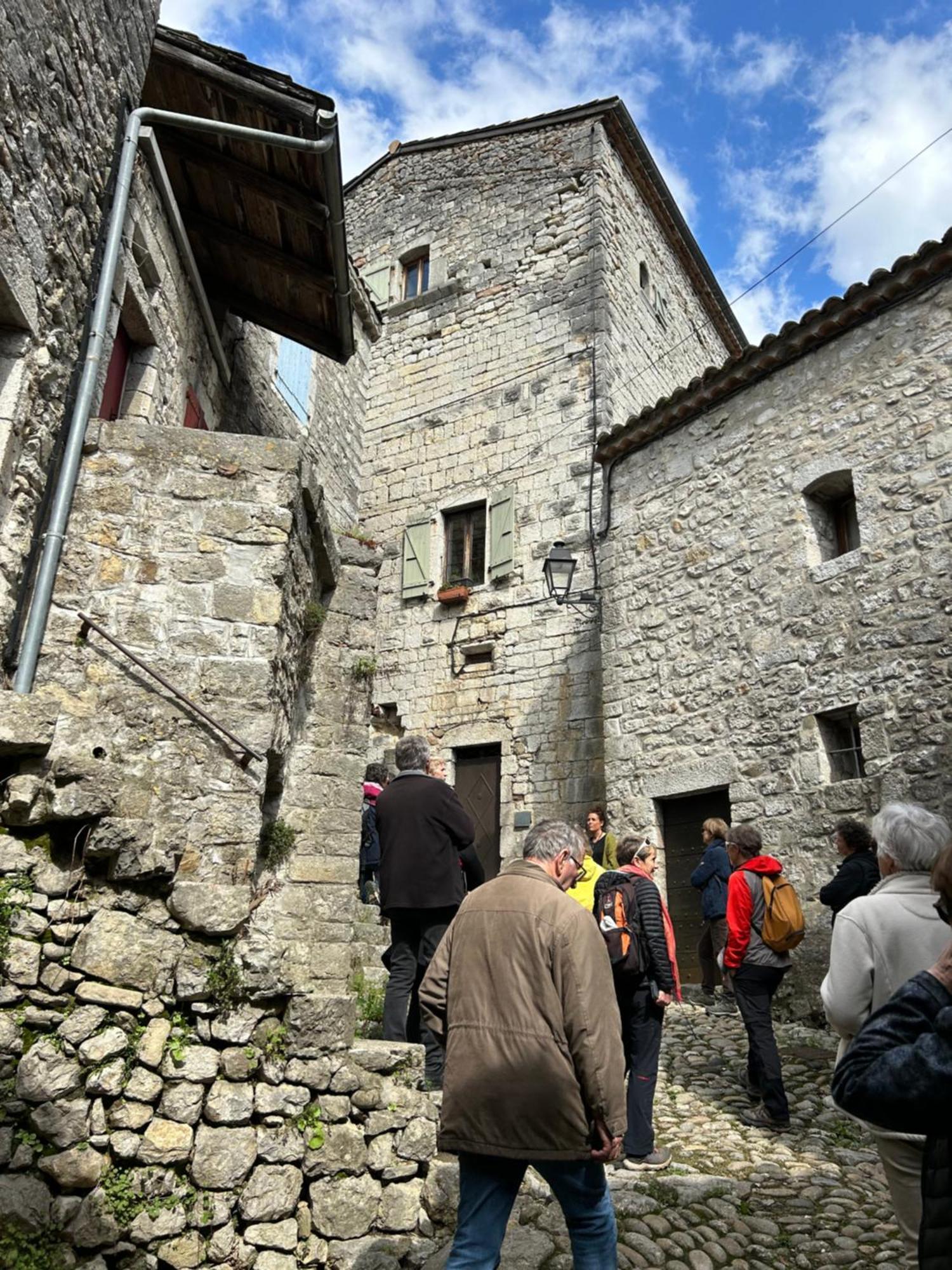 Les Chalets De Labeaume Exteriör bild